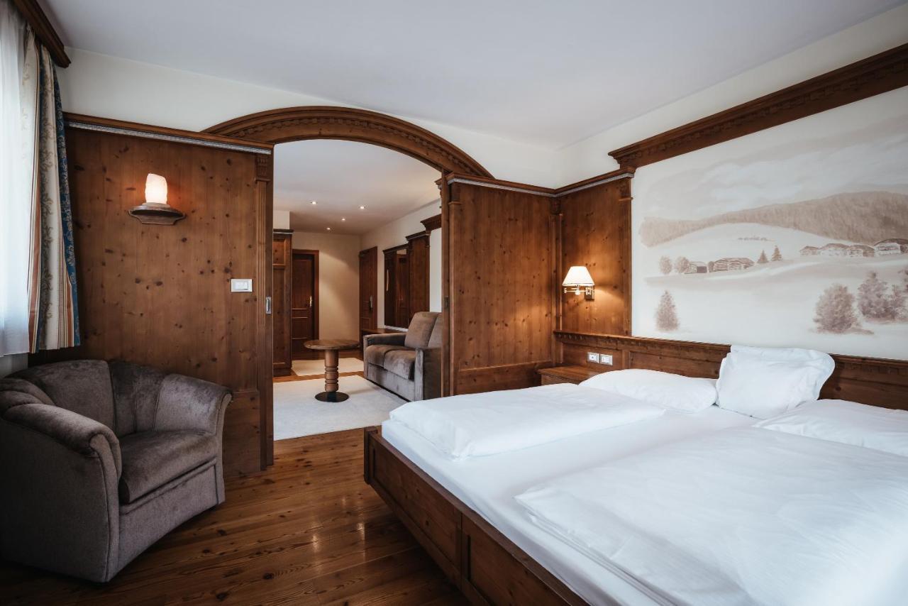 Kristallhotel Corona-Krone San Vigilio Di Marebbe Eksteriør bilde
