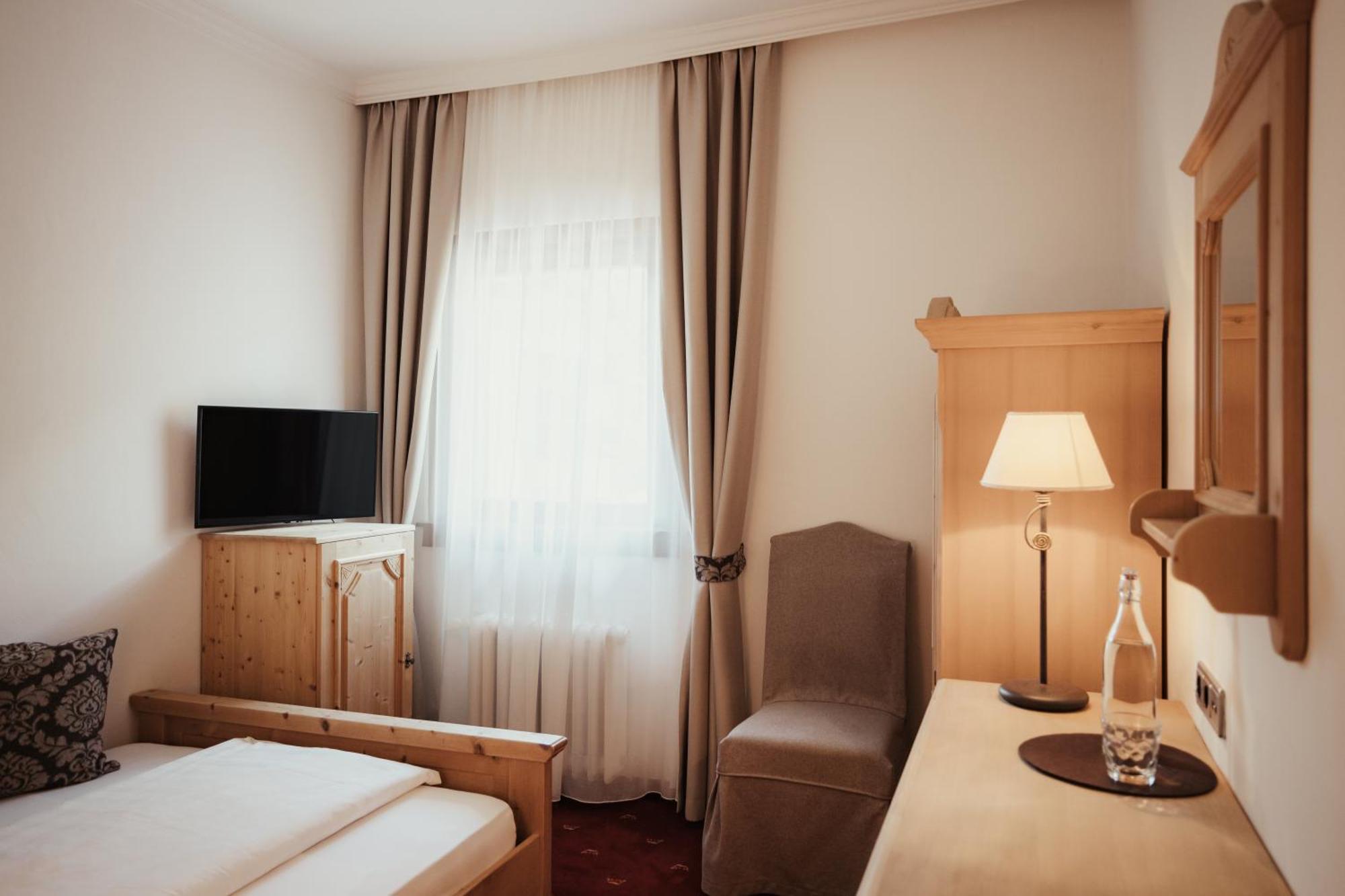 Kristallhotel Corona-Krone San Vigilio Di Marebbe Eksteriør bilde