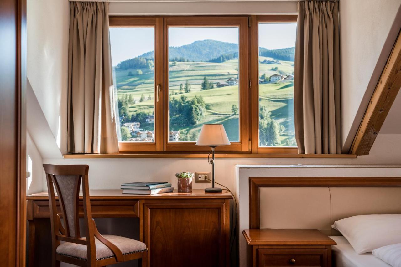 Kristallhotel Corona-Krone San Vigilio Di Marebbe Eksteriør bilde
